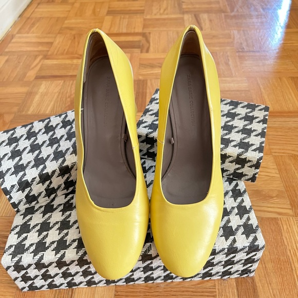 Zara Yellow Leather Block Heel - Picture 6 of 10